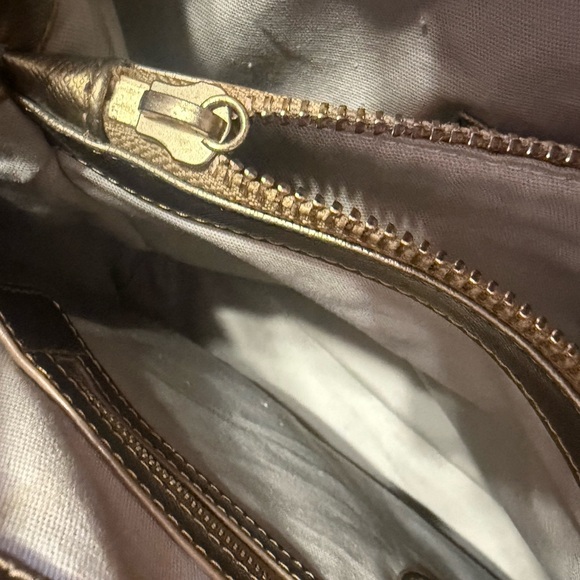 Tory Burch Robinson Patent Leather Large SatchelTote Bag In Gold - Picture 11 of 16